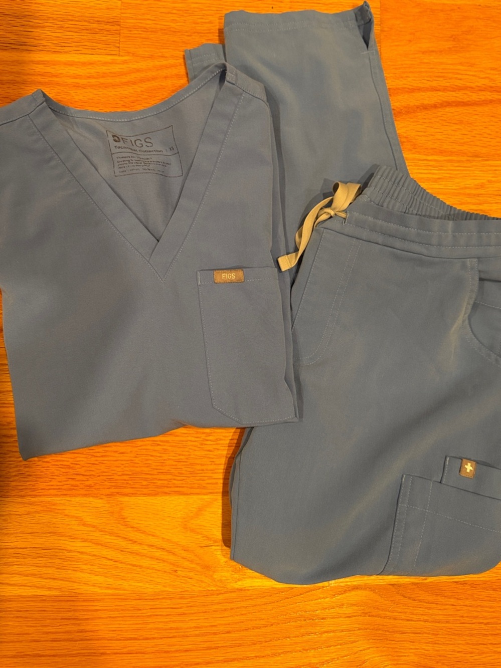 Figs Women's Scrub Set in Blue